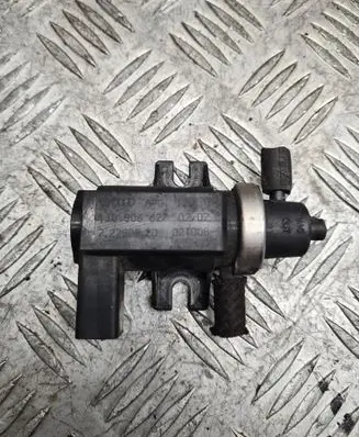 Volkswagen Golf IV Turbo solenoid valve 1J0906627 72290320