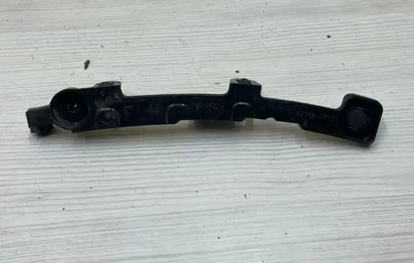 Toyota C-HR I Front bumper mounting bracket 52146F4030