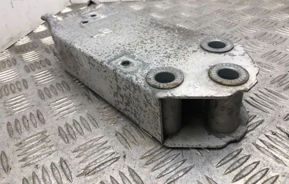 BMW 5 F10 F11 Radiator mount bracket