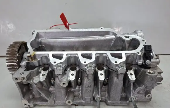 Dacia Duster II Engine head S27635802 110426296R