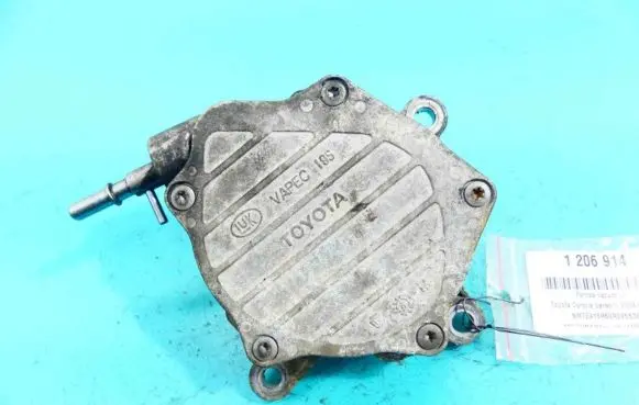 Toyota Corolla Verso E121 Vacuum pump IMPRK1206914