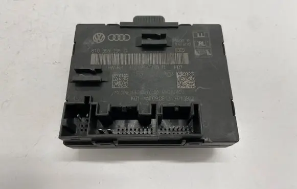 Audi A4 S4 B8 8K Door control unit/module 8T0959795Q