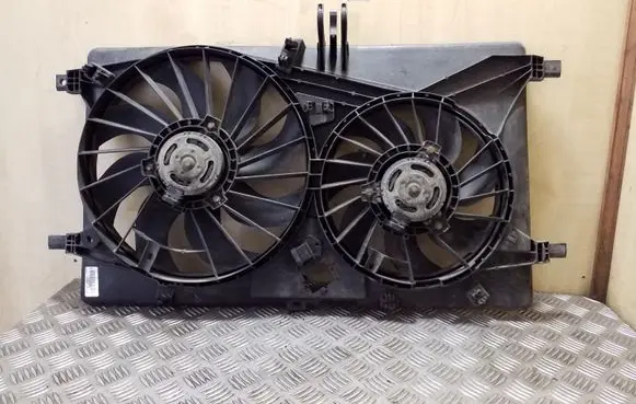 Nissan NV400 Radiator cooling fan shroud 214818787R 5020594