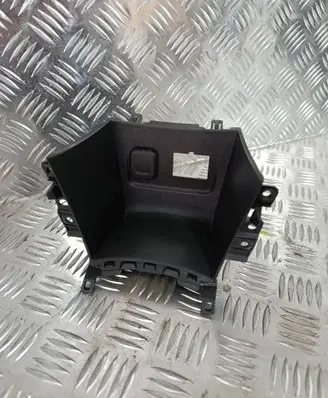 Opel Mokka USB socket connector 95080702