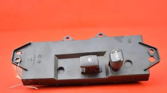 Chrysler Pacifica Electric window control switch 04685982AG