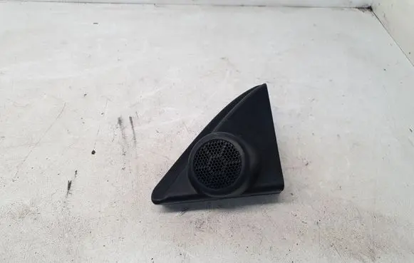 Toyota Auris E180 Front door high frequency speaker 6749202380