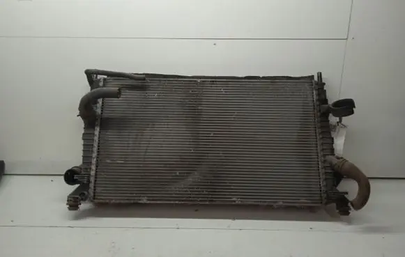 Ford Focus Radiator set 6G919L440AE 3M5H8005TL
