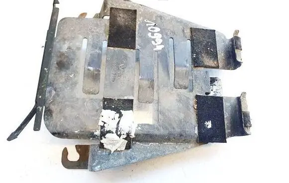 Volkswagen Jetta V Other exterior part 1K0906216D