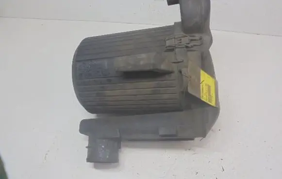 Volkswagen Transporter - Caravelle T4 Air filter box 044129620