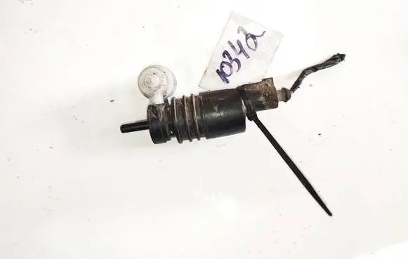 Opel Insignia A Windscreen/windshield washer pump