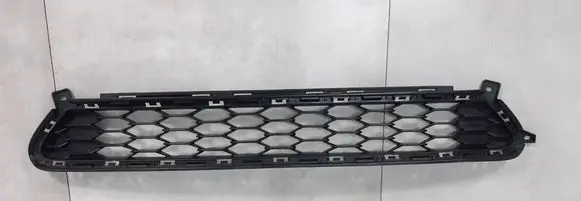 Hyundai i30 Front bumper lower grill 86561G4DA0