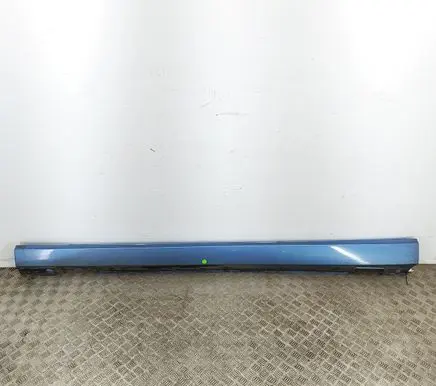 Mercedes-Benz E W212 Sill A2126900140