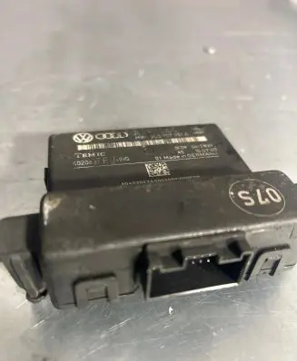 Volkswagen PASSAT B6 Gateway control module 3C0907951A 3C0907530C