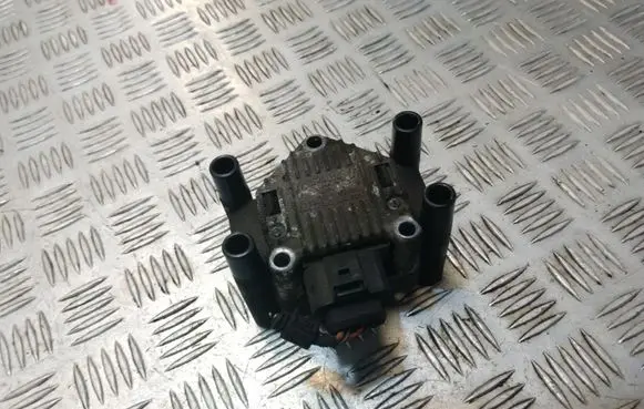 Volkswagen New Beetle High voltage ignition coil 032905106B