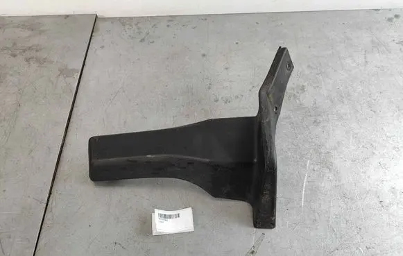 Ram 1500 Rear mudguard 68275918ab