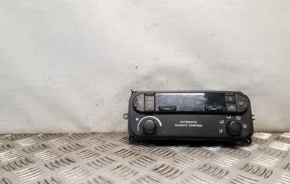 Chrysler Voyager Climate control unit P05127379AA