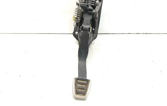 Volkswagen Golf VII Clutch pedal 5Q1721059CT