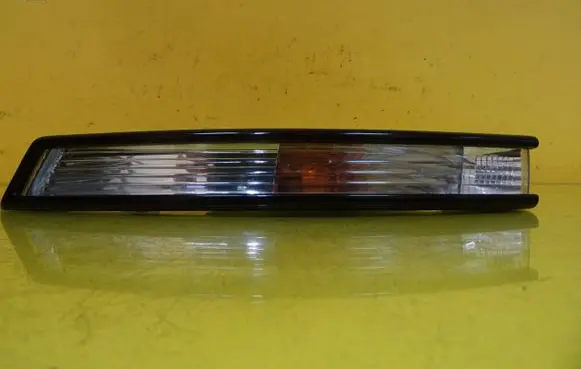 Front indicator light