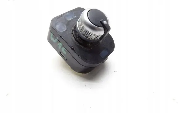 Audi Q3 8U Wing mirror switch 8U0959565C