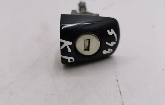 Peugeot 5008 Front door lock (next to the handle) 59395J01