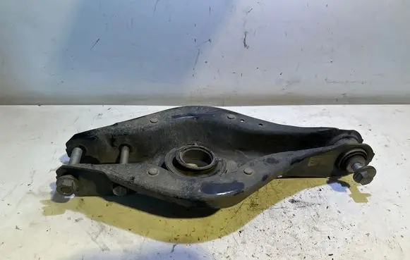 BMW 4 G22 G23 G24 G26 Rear upper control arm/wishbone 