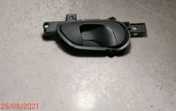 Peugeot 806 Front door interior handle 1470971077