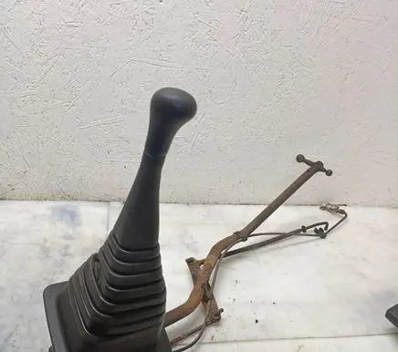 Volkswagen Transporter - Caravelle T4 Gear shifter/selector 7D1711025AA