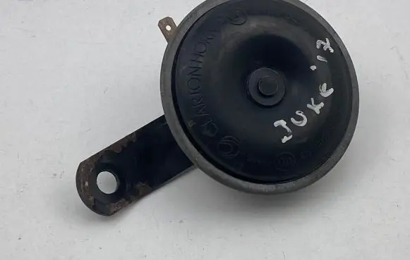 Nissan Juke I F15 Horn signal 0024072013