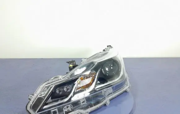 Toyota Corolla E10 Headlight/headlamp