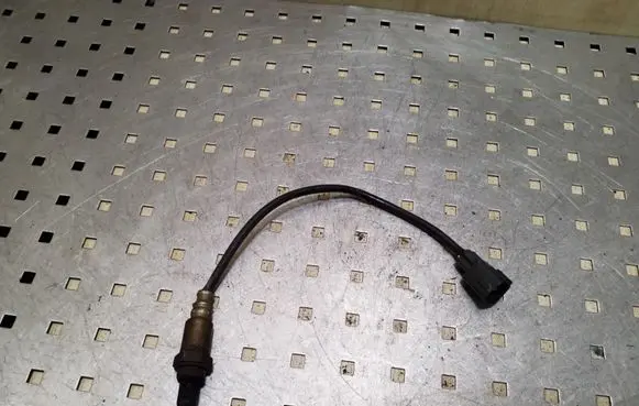 Opel Astra J Lambda probe sensor 8980898250 2112005360