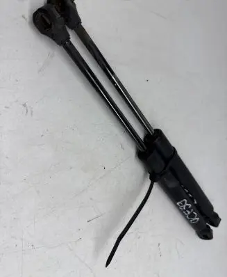 Lexus LS 430 Tailgate strut 64530-50031