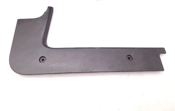 Front sill trim cover