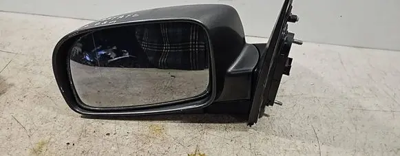 Hyundai Santa Fe Front door electric wing mirror E4012508
