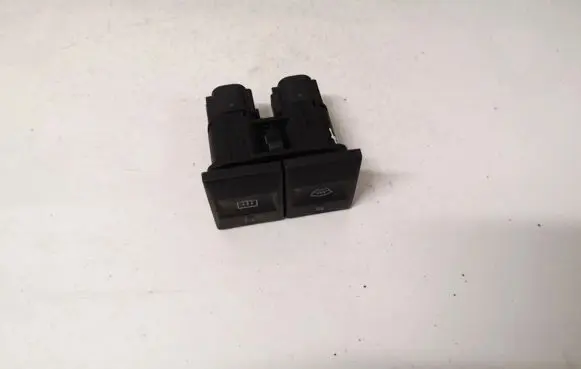 Ford Mondeo Mk III Windscreen/window heater switch 1s7t18k574aa 1s7t-18k574-aa