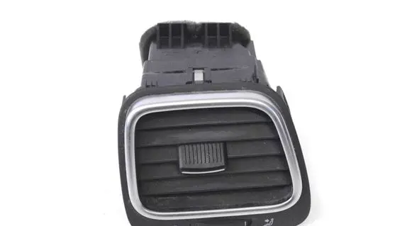 Volkswagen Eos Dashboard air vent grill cover trim 1Q0819704G 1Q0819710B