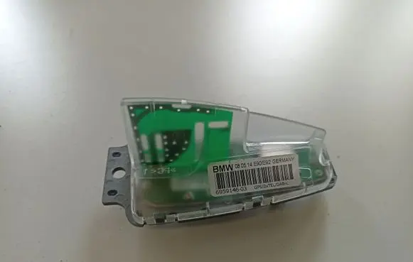 Aerial GPS antenna
