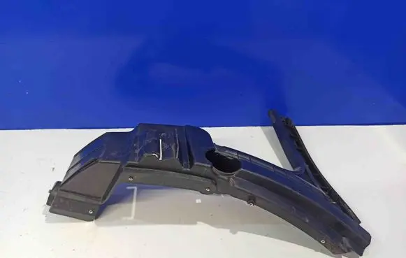 Volvo XC90 Rear bumper corner part panel trim 30698136 31353745