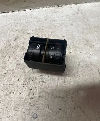 Audi A3 S3 A3 Sportback 8P Headlight level height control switch 1T0941333