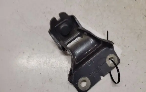Peugeot 207 Tailgate/trunk/boot hinge