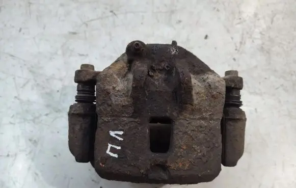 KIA Magentis Front brake caliper