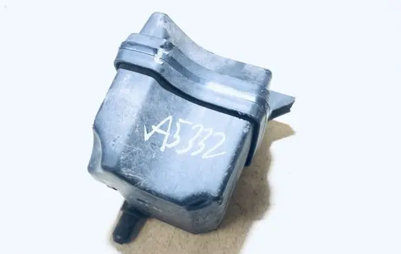 Intake resonator