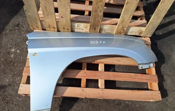 Chrysler Pacifica Fender