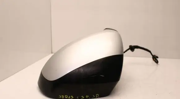 Citroen C3 Picasso Front door electric wing mirror 