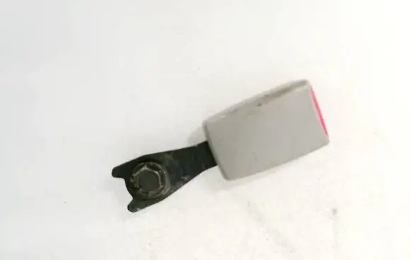 Mazda MPV Front seatbelt buckle