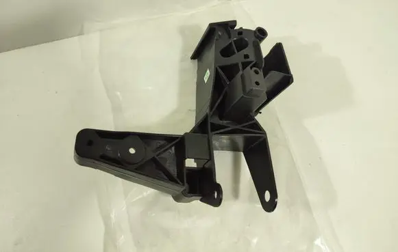 Mercedes-Benz A W177 Radiator support slam panel bracket A1776222300 1776222300