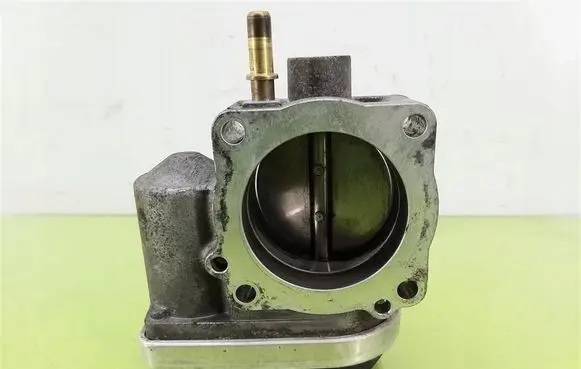 Renault Scenic II - Grand scenic II Throttle body valve 8200190230