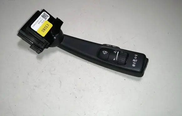 Volvo XC60 Wiper control stalk 31394008
