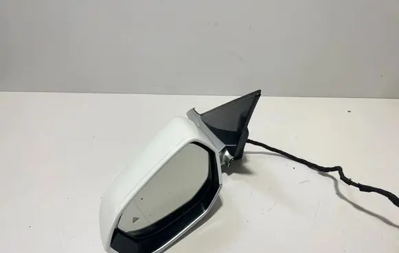 BMW 5 G60 G61 Front door electric wing mirror 5A841A5 5A351E7