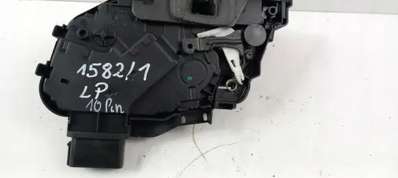 Land Rover Discovery 3 - LR3 Front door lock
