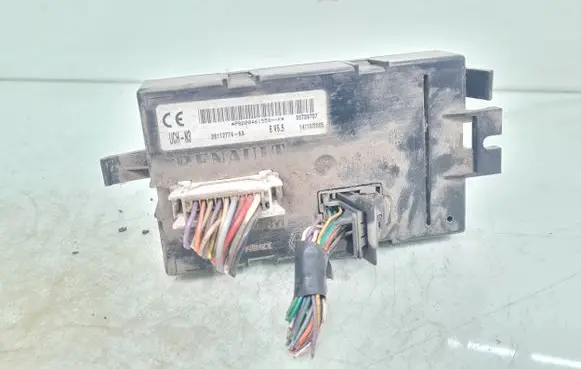 Opel Vivaro Other control units/modules 28112774 UCHN3
